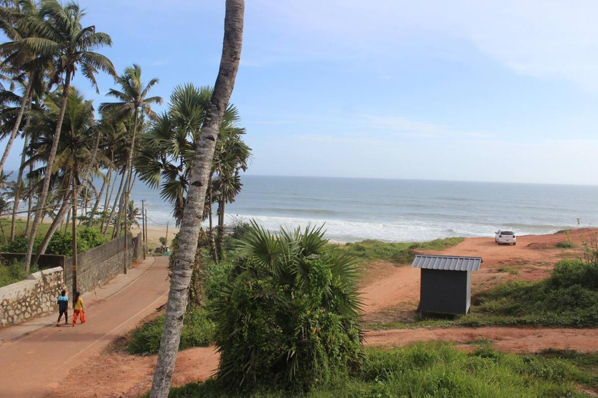 Kudos Beach Resort Varkala Kültér fotó